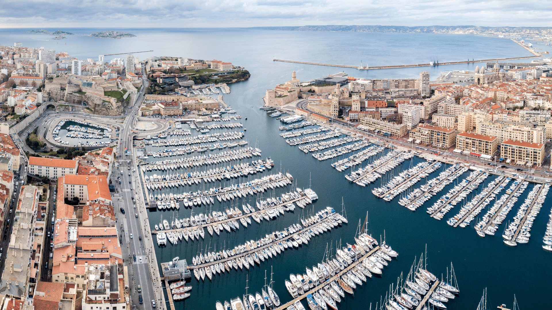 Visite de Marseille  vlo lectrique